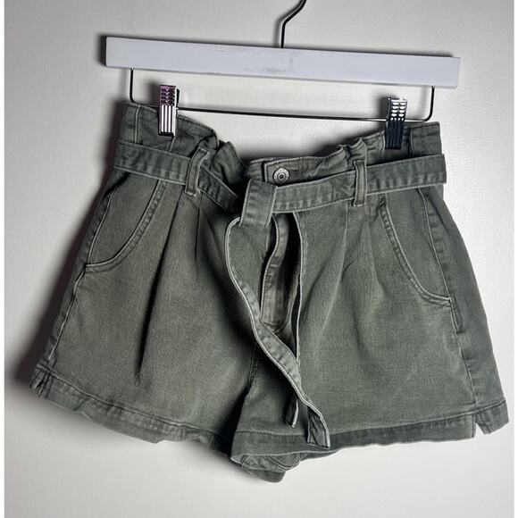 American Eagle AE Size 6 Olive‎ Green Paper Bag Pleated Denim Stretch Tie Short - Picture 1 of 8
